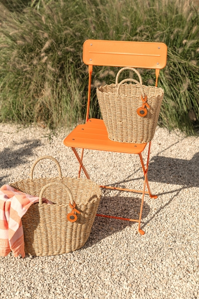 Handed by Handbag Sofia - S - natural light brown